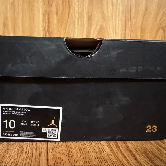 NEW Nike Air Jordan 1 low Black/Royal - Picture 4 of 9